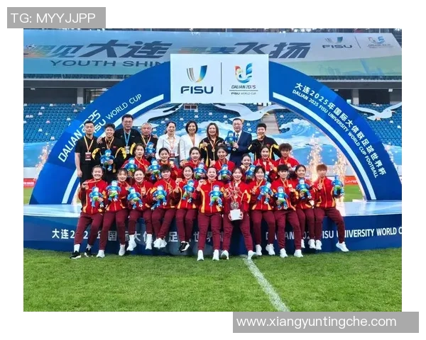 上海足球队在世界杯积分榜上以51分稳居第一名展现强劲实力 上海足球队在世界杯积分榜上以51分稳居第一名展现强劲实力