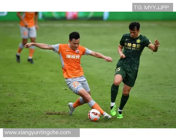 赛后分析:深圳足球队与南京足球队球员个人能力全面对比与评估 赛后分析:深圳足球队与南京足球队球员个人能力全面对比与评估