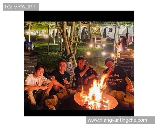 林志颖与足球明星亲密合影展现运动魅力与友谊的完美结合